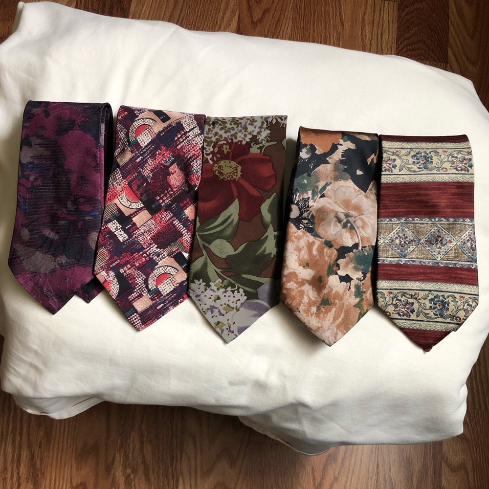 Set of 5 vintage and retro ties floral some silk some polyester